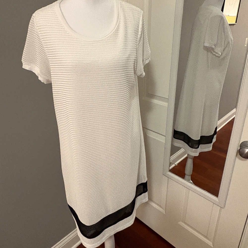 Bar III Women's Textured Colorblock T-Shirt Dress